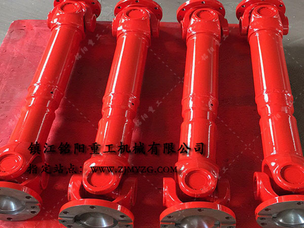 新式整體叉頭式萬向聯(lián)軸器是冶金、軋鋼等機械設備的優(yōu)選傳動件-萬向聯(lián)軸器